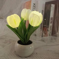 Tulip Table Lamp LED Bedside Lamp Simulation Flower Bouquet Bedroom Bedside Romantic Atmosphere Birthday Gift Home Decoration