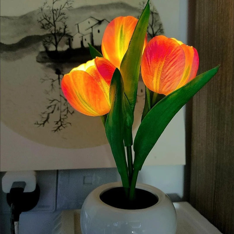 Tulip Table Lamp LED Bedside Lamp Simulation Flower Bouquet Bedroom Bedside Romantic Atmosphere Birthday Gift Home Decoration